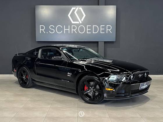 FORD MUSTANG 5.0 GT PREMIUM COUPÉ V8 32V GASOLINA 2P AUTOMÁTICO FORD MUSTANG 5.0 GT PREMIUM COUPÉ V8 32V GASOLINA 2P AUTOMÁTICO